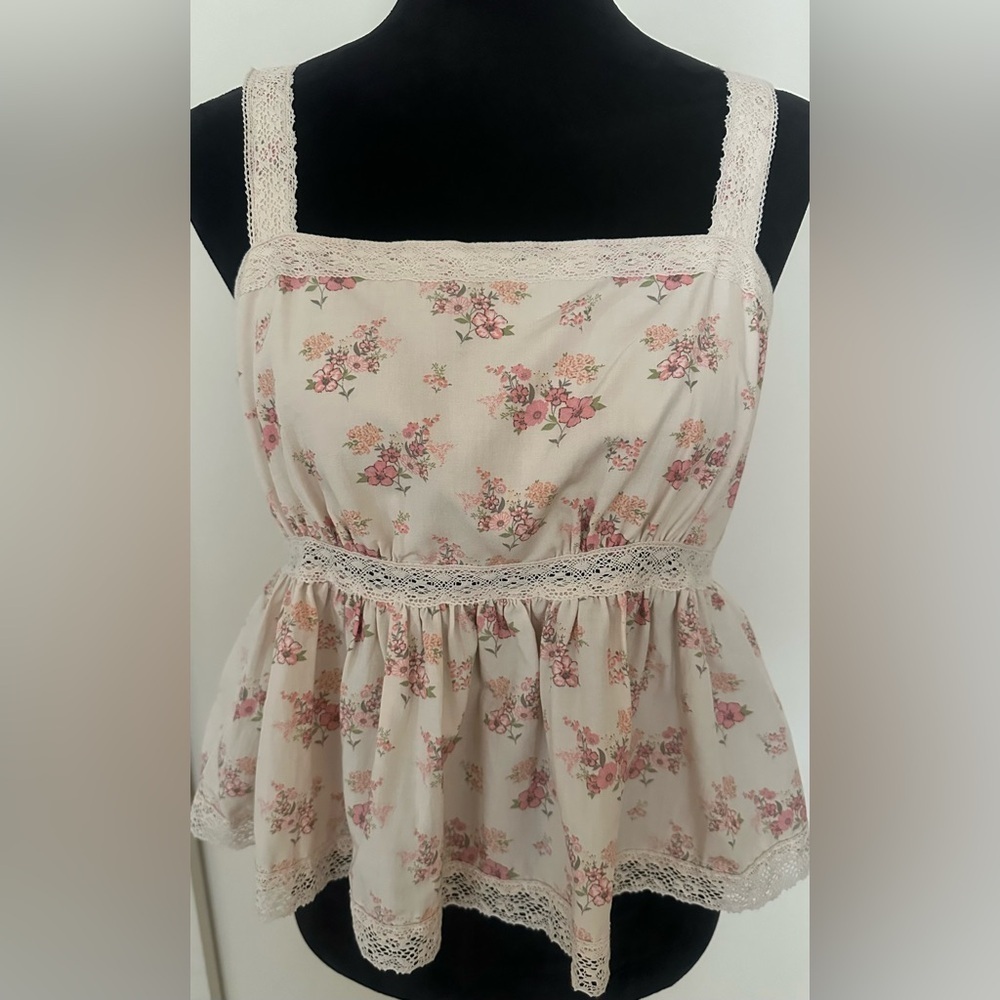 Celebrity Pink Juniors' Crochet-Trim Babydoll Top - Pink Floral - Size L - Picture 3 of 6